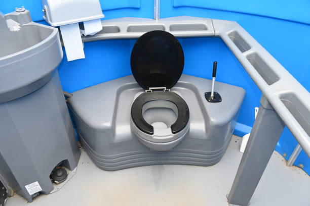 Best Portable restroom trailer rental  in Palestine, IL